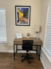 Mr. Ed Premium Home • 5 Min to IAH • Sleeps 8 - Image 3