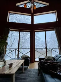 Chalet in nature, Hoonokibana (bed warmer, whole house rental, maximum 9 people) Kurohime, Lake Nojiri, Myoko Kogen, Togakushi, Madarao - Image 2