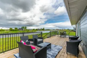 Pike Place Water Front -5 Bedroom Home - Image 2