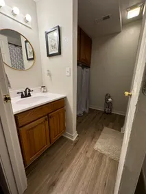 Near Spring River, Two Bedrooms Entire Condo, No 4 - Image 4