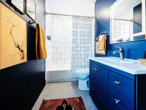 Stylish & Cozy Rowhome in Trendy Remington - Image 5