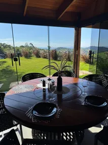Pet-friendly house with bathtub and view of the Serra - Image 4