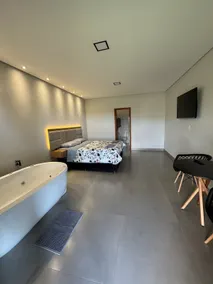 Pet-friendly house with bathtub and view of the Serra - Image 2
