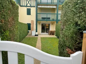 Beautiful New Apt with Garden, Parking 250 m from Beach - Image 4