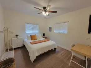 Rose Bowl Mountain Hideaway - Image 3