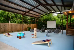 movie theater—fire pit—5 min to Silos & Baylor - Image 5