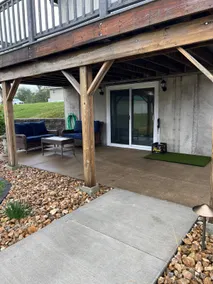 Burton’s Hideaway - Image 3
