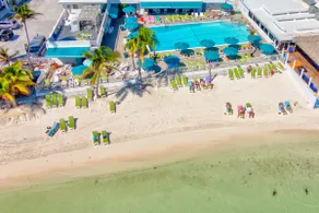 *NEW LUXURY*Sea Glass with Cabana Club Access - Image 4