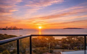 Oceanview Penthouse · Luxury Beach Retreat - Image 3