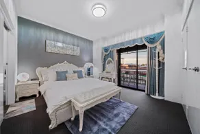 Equitice Winter Moonlight Villa - Image 4