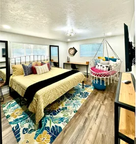 Downtown Boho Suite - Image 2
