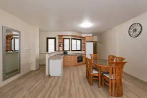 Cozy house in classic style - Image 3
