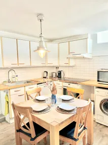 View of Marne · Center · 20 min Disney | Apartment - Image 3