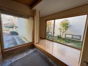 Modern Japanese house with special lighting/3300 m² mixed wood garden/BBQ tool rental available for a fee/Simmons beds/ - Image 3