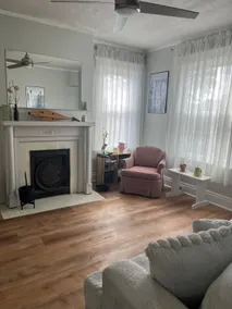 Pollinator’s Paradise *2BR; sleeps 7; park free! - Image 4