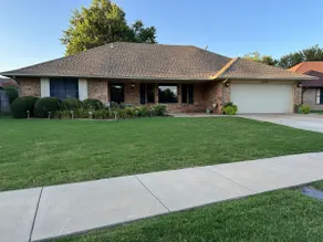 Family Friendly Haven with Hot Tub - Image 2
