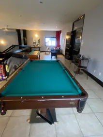 225_Equipped condo with pool, hot tub, spa, sauna, gym and pool table - Image 5