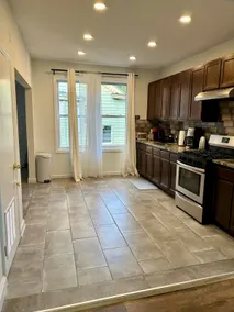 Luxury Escape Near NYC | Newark | Sleeps 10+ - Image 5