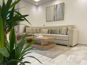 New 2025 Apartment - Malls, Beach & Train Station - Families Only - Image 2