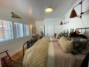 Modern Ranch Guest House - Image 5
