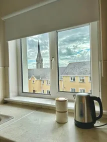 Cobh Comfort by the Sea - Image 4