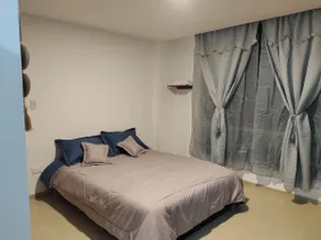 Central furnished studio apartment - Image 5