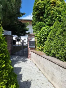 Casa de Férias 'Villa Reny' com Vista para a Montanha, Terraço Privado e Wi-Fi - Image 2