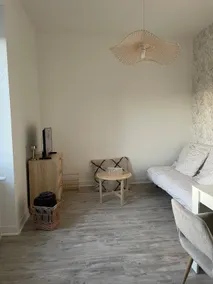 The golden parenthesis Studio in Saint-Bel - Image 2