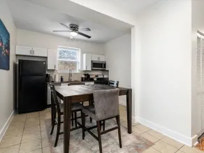 Comfortable 3BR Near UChicago & 15 min to Downtown - Image 4