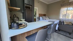 Villa 4 @ Maccauvlei - Image 3