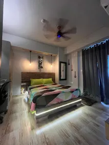 Luxurious Apartment & Balcony By Sterling Services - Image 5