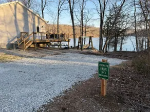 LAKE HOUSE at Crooked Creek Retreat - Kayaks - Image 2