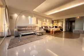 Sky Sauna Penthouse - City View & Gigantic Terrace - Image 3