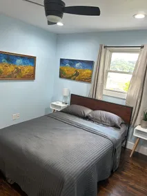Cozy mid-century modern cottage - Image 5