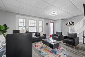”The Office” Themed HOUSE- Downtown Scranton PA - Image 3