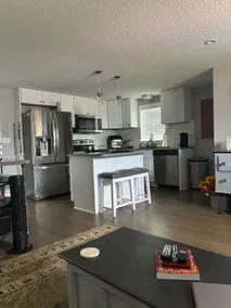 Two story tiny house bungalow! - Image 3