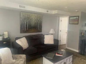 Two story tiny house bungalow! - Image 2