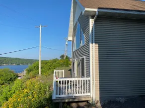 Modern 1 bedroom loft with view of Portage Lake - Image 3