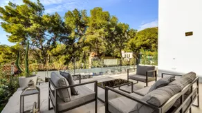 Luxury - Sea City Mountain Views, Gym SaltPool BBQ - Image 4