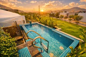 Luna Penthouse w/Private Pool|Center| Resort-style - Image 2