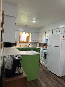 Downtown 2 Bedroom in Stanton - Image 3