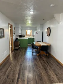 Downtown 2 Bedroom in Stanton - Image 5