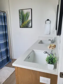 Gina’s Square Beach Homes Unit B - Image 5