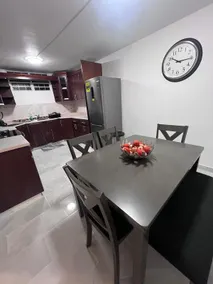 Shared Pool Apartment in Levittown - Apt B - Image 4