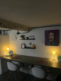 Cozy Retreat: Your Modern Studio - Image 4