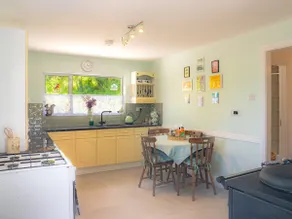 O'Sullivan's Cottage - Image 4