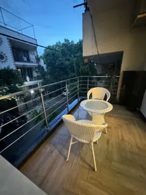 Fully Serviced Apartment in Prime Delhi - Image 4