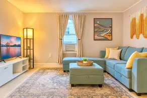 The Ella | Sleeps 3 | Near World Cup + Parking - Image 5