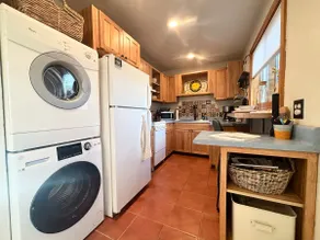 Creekside Commons Guest House - Image 2