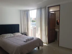 Panoramic view, 3 bedrooms, private bathrooms and garage - Image 3